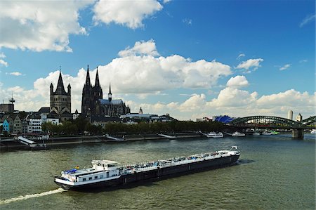 ships bridge - Cologne Cathedral and Rhine River, Cologne, North Rhine-Westphalia, Germany Stock Photo - Rights-Managed, Code: 700-07240920