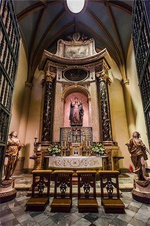 Interior of Cathedral of Lima in Plaza de Armas, Lima, Peru Foto de stock - Con derechos protegidos, Código: 700-07279151