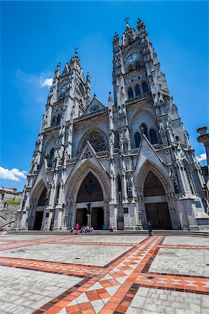 simsearch:700-05786408,k - Basilica del Voto Nacional, Quito, Ecuador Foto de stock - Con derechos protegidos, Código: 700-07279287