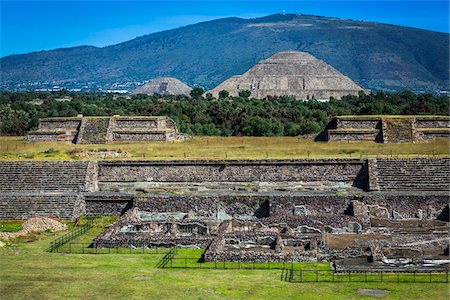 Pyramid of the Sun, San Juan Teotihuacan, northeast of Mexico City, Mexico Photographie de stock - Rights-Managed, Code: 700-07279475