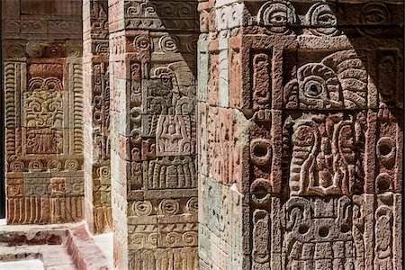Pillars at Patio of Palace of Quetzalpapalotl, San Juan Teotihuacan, northeast of Mexico City, Mexico Photographie de stock - Rights-Managed, Code: 700-07279483