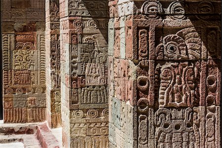 simsearch:6119-08269457,k - Pillars at Patio of Palace of Quetzalpapalotl, San Juan Teotihuacan, northeast of Mexico City, Mexico Photographie de stock - Rights-Managed, Code: 700-07279483