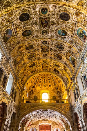 Interior of Santo Domingo de Guzman Church, Oaxaca de Juarez, Oaxaca, Mexico Photographie de stock - Rights-Managed, Code: 700-07279506