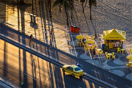 sports car and person - Copacabana Beach, Rio de Janeiro, Brazil Foto de stock - Con derechos protegidos, Código: 700-07288147