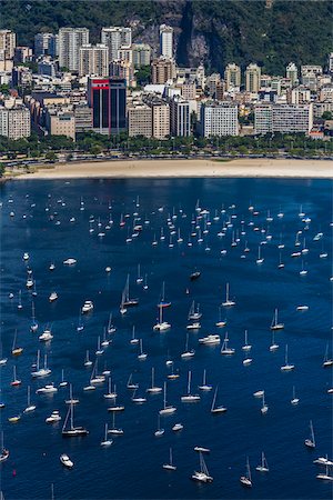 simsearch:600-07529089,k - View from Sugarloaf Mountain of Boats in Harbour, Rio de Janeiro, Brazil Photographie de stock - Rights-Managed, Code: 700-07288155