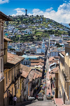 simsearch:862-03710858,k - Statue of the Virgin at El Panecillo and Historic Centre of Quito, Ecuador Photographie de stock - Rights-Managed, Code: 700-07288160