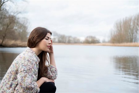 pretty lake - Portrait of Young Woman by Lake, Mannheim, Baden-Wurttemberg, Germany Stock Photo - Rights-Managed, Code: 700-07364036