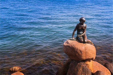 sculptures in water - A statue of The Little Mermaid, Copenhagen, Denmark, Europe Stock Photo - Rights-Managed, Code: 700-07487322