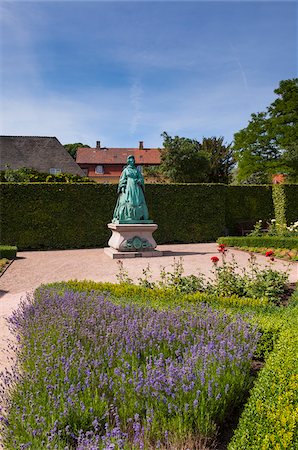 region hovedstaden - King's Garden at Rosenborg Castle, Copenhagen, Denmark Foto de stock - Con derechos protegidos, Código: 700-07487380