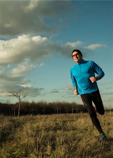 Mature Man Running Outdors, Mannheim, Baden-Wurttemberg, Germany Stock Photo - Premium Rights-Managed, Artist: Uwe Umstätter, Image code: 700-07562398