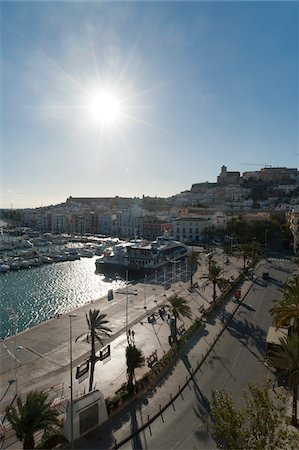 View of the boats, La Marina, Port of Ibiza, Eivissa, Ibiza, Balearic Islands, Spain, Mediterranean, Europe Photographie de stock - Rights-Managed, Code: 700-07698545