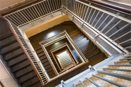 Stairwell at Ellis Island Immigration Museum, Ellis Island, New York City, New York, USA Foto de stock - Con derechos protegidos, Código: 700-07745134