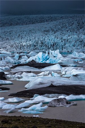 simsearch:700-00608962,k - View of glacial ice in lake, Fjallsarlon Glacier, Iceland Foto de stock - Con derechos protegidos, Código: 700-07760073