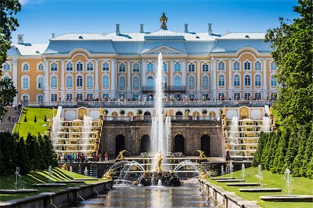 peterhof palace - Samson Fountain and the Grand Cascade, Peterhof Palace, St. Petersburg, Russia Stock Photo - Rights-Managed, Code: 700-07760174