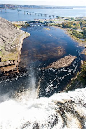 fleuve saint-laurent - Montmorency Falls, Montmorency Falls PArk, Quebec, Canada Photographie de stock - Rights-Managed, Code: 700-07784360