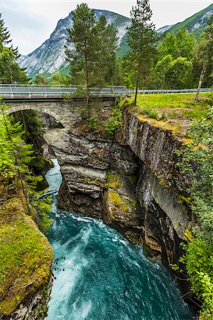 escandinavo - Gudbrandsjuvet Gorge, More og Romsdal, Norway Foto de stock - Direito Controlado, Número: 700-07784502