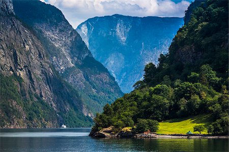 sognefjord - Naeroyfjord, Sognefjord, Aurland, Sogn og Fjordane, Norway Foto de stock - Con derechos protegidos, Código: 700-07784632