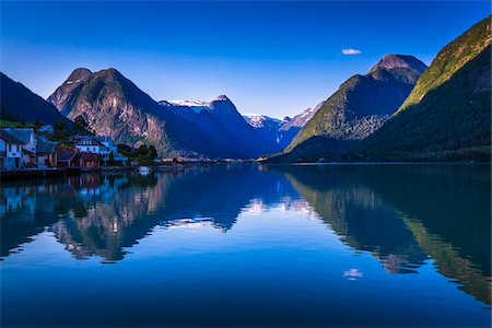 scandinavian mountains - Mundal in Fjaerland, Sogn og Fjordane, Norway Stock Photo - Rights-Managed, Code: 700-07784682