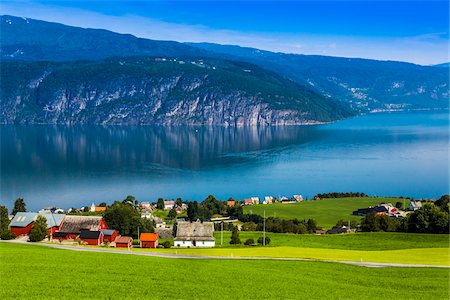 fiordo - Farmland, Utvik, Sogn og Fjordane, Norway Fotografie stock - Rights-Managed, Codice: 700-07784704