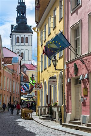 Street scene, Tallinn, Estonia Foto de stock - Con derechos protegidos, Código: 700-07783714