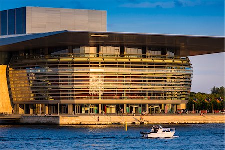 region hovedstaden - Copenhagen Opera House, Copenhagen, Denmark Foto de stock - Con derechos protegidos, Código: 700-07797776