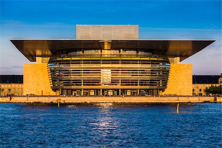 region hovedstaden - Copenhagen Opera House, Copenhagen, Denmark Photographie de stock - Rights-Managed, Code: 700-07797777