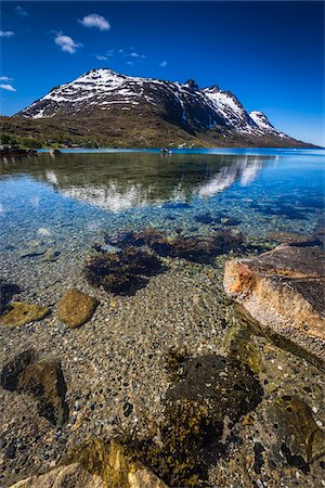 fiordo - Ersfjordbotn on Kvaloya Island, near Tromsoe, Troms, Northern Norway, Norway Foto de stock - Con derechos protegidos, Código: 700-07849686