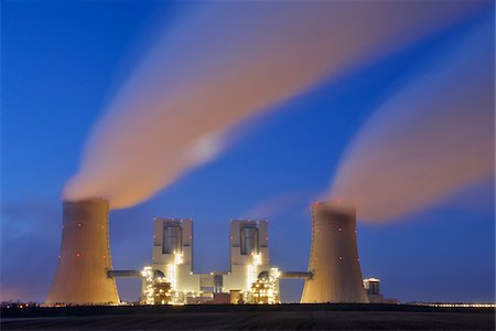 Coal Fired Power Station Neurath II at Dawn, Neurath, Bergheim District, North Rhine-Westphalia, Germany Foto de stock - Con derechos protegidos, Código: 700-08082989