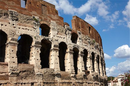 simsearch:6119-08641203,k - The Colosseum, ancient Rome, amphitheatre built 72-80 AD, Rome, Lazio, Italy Foto de stock - Con derechos protegidos, Código: 700-08102702