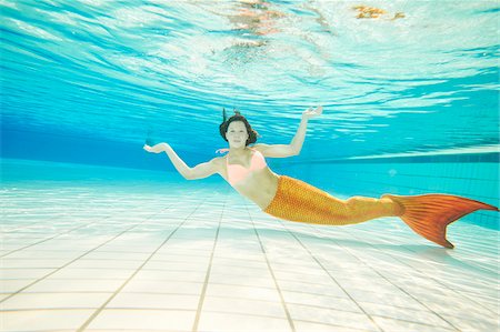 portrait in water reflection - Portrait of Teenage Girl with Mermaid Tail Underwater Stock Photo - Rights-Managed, Code: 700-08122202