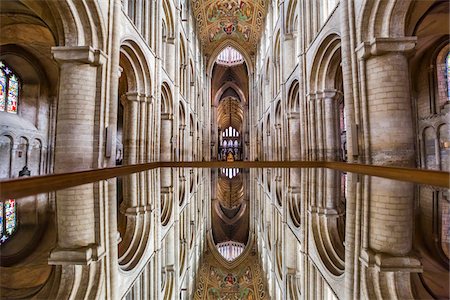 repetition buildings - Mirrored image of Ely Cathedral, Ely, Cambridgeshire, England, United Kingdom Stock Photo - Rights-Managed, Code: 700-08145900