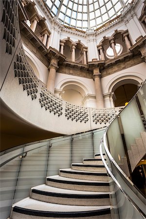 spiral staircase - Tate Britain Gallery, Westminster, London, England, United Kingdom Stock Photo - Rights-Managed, Code: 700-08146004