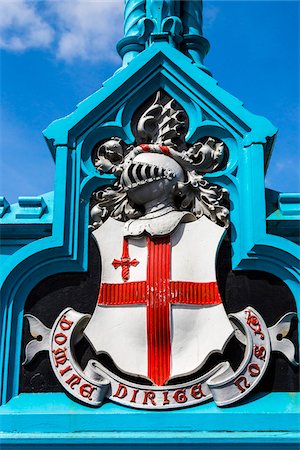 scudo - Detail of Coat of Arms on Tower Bridge, London, England, United Kingdom Fotografie stock - Rights-Managed, Codice: 700-08146100