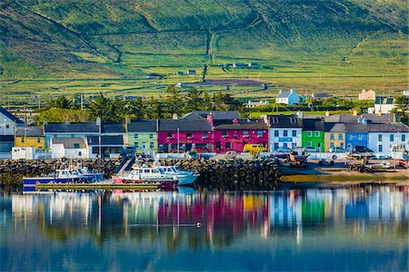 Scenic view of harbour and waterfront, Portmagee, along the Skellig Coast on the Ring of Kerry, County Kerry, Ireland Photographie de stock - Rights-Managed, Code: 700-08146412