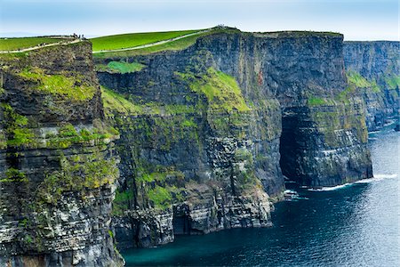 Close-up coastal view of the Cliffs of Moher, County Clare, Ireland Stockbilder - Lizenzpflichtiges, Bildnummer: 700-08146464