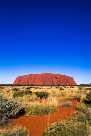 red centre - Uluru (Ayers Rock), Uluru-Kata Tjuta National Park, Northern Territory, Australia Photographie de stock - Rights-Managed, Code: 700-08209943