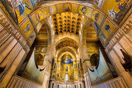 Interior of Cattedrale di Monreale in Monreale, Palermo, Sicily, Italy Photographie de stock - Rights-Managed, Code: 700-08701878