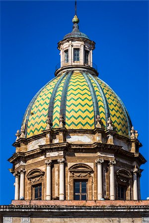 simsearch:700-06367907,k - Close-up of the grand, chevron patterned dome of San Giuseppe dei Teatini church near Piazza Pretoria (Pretoria Square) in historic center of Palermo in Sicily, Italy Photographie de stock - Rights-Managed, Code: 700-08701904