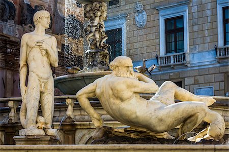 Two male statues at the Pretoria Fountain in Piazza Pretoria (Pretoria Square) in the historic center of Palermo in Sicily, Italy Stock Photo - Rights-Managed, Code: 700-08701903