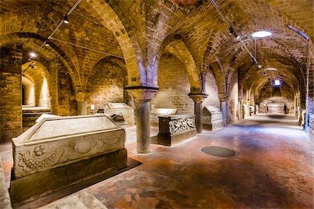 The underground Crypt with historic headstones below the Palermo Cathedral in Palermo, Sicily in Italy Stock Photo - Rights-Managed, Code: 700-08701932