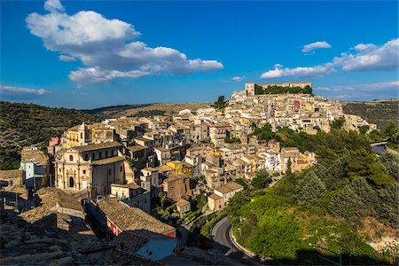 sicily ragusa - The Lower and Older Town of Ragusa Ibla, Ragusa, Sicily, Italy Photographie de stock - Rights-Managed, Code: 700-08723195