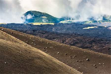 simsearch:700-08723343,k - Scenic of Mount Etna, Sicily, Italy Foto de stock - Con derechos protegidos, Código: 700-08723338