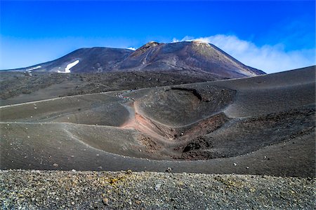 sicily etna - Scenic of Mount Etna, Sicily, Italy Photographie de stock - Rights-Managed, Code: 700-08723341