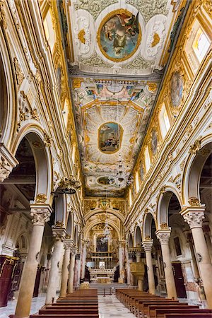 Interior of Matera Cathedral in Sassi, Matera, Basilicata, Italy Foto de stock - Con derechos protegidos, Código: 700-08737488