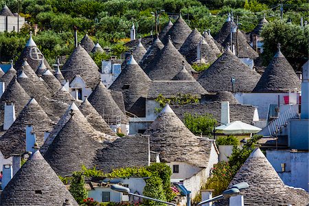 Trulli Houses in Alberobello, Puglia, Italy Stockbilder - Lizenzpflichtiges, Bildnummer: 700-08739719