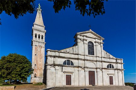 rovigno - Church of St Euphemia in Rovinj, Istria, Croatia Foto de stock - Con derechos protegidos, Código: 700-08765245