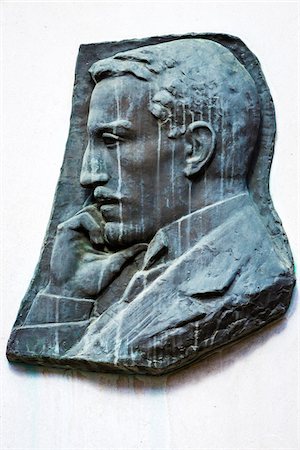 relief art - Plaque to Nikola Tesla at Old City Hall in Gornji Grad Upper Town, Zagreb, Croatia Stock Photo - Rights-Managed, Code: 700-08765282