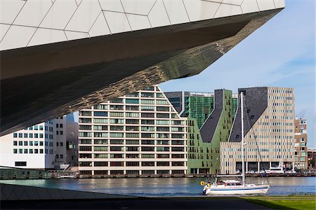 EYE Film Museum and IJDock alog the IJ River in Amsterdam, Holland Foto de stock - Con derechos protegidos, Código: 700-08973516