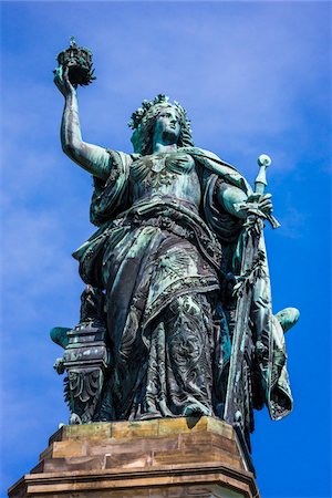 simsearch:853-05523796,k - Niederwald Monument commemorating the foundation of the German Empire after the end of the Franco-Prussian War in Rudesheim, Germany Photographie de stock - Rights-Managed, Code: 700-08973591