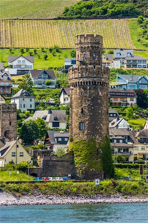 The historical watch tower at Oberwesel along the Rhine between Rudesheim and Koblenz, Germany Stock Photo - Rights-Managed, Code: 700-08973623